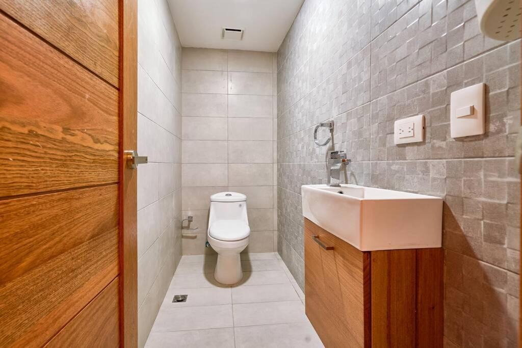 Escape Apartments, Balcony, Pool, Gym & Spa In La Julia Santo Domingo Buitenkant foto