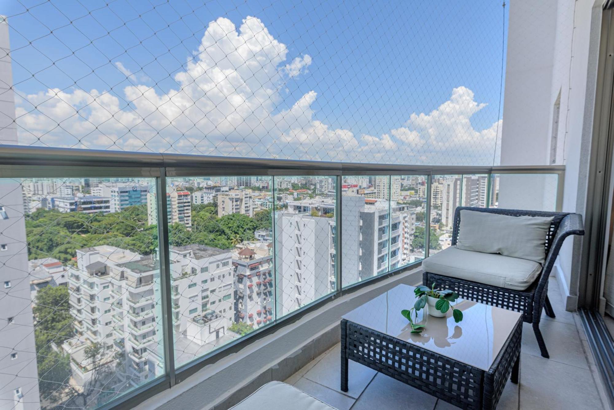Escape Apartments, Balcony, Pool, Gym & Spa In La Julia Santo Domingo Buitenkant foto